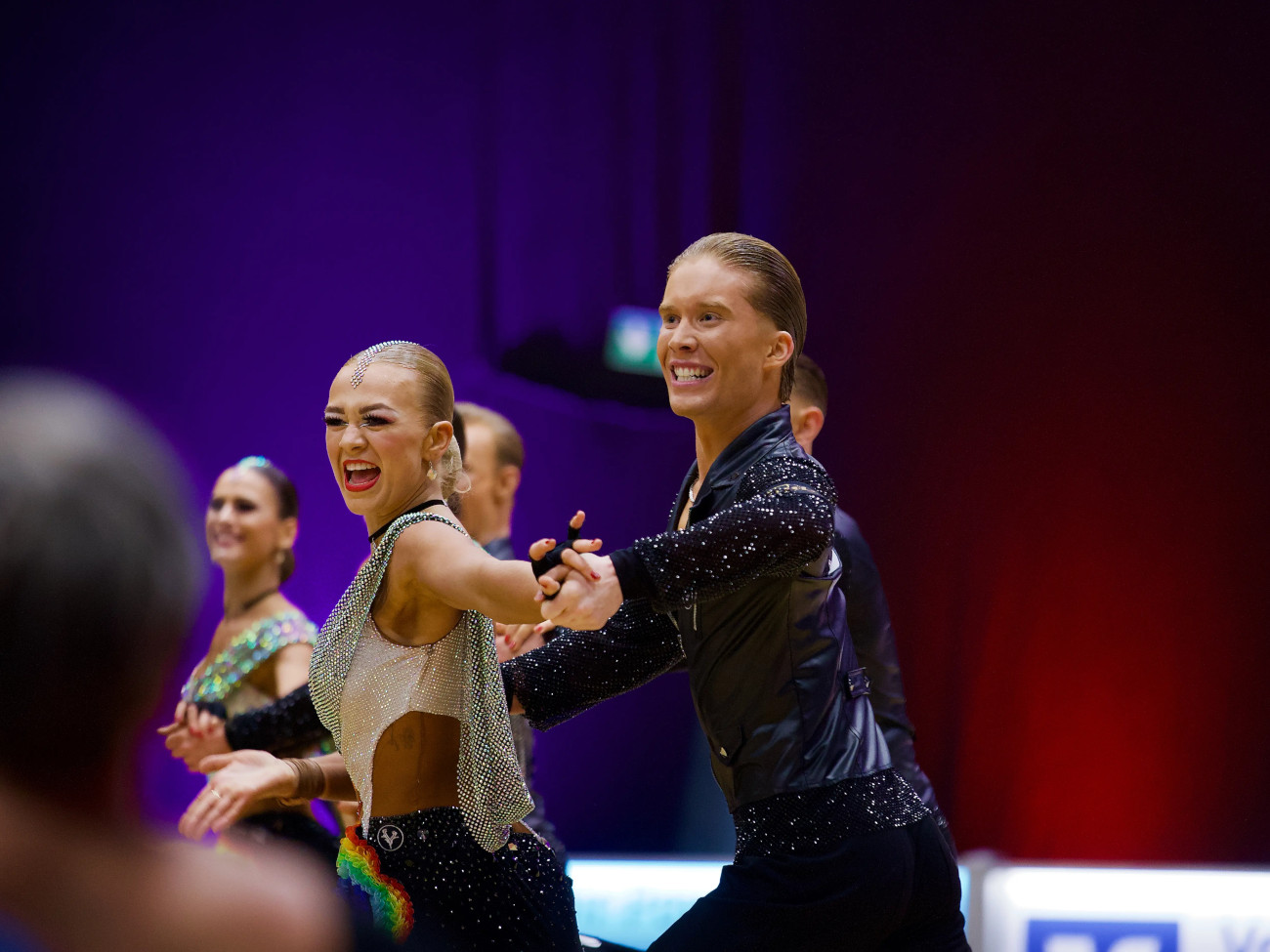 Tabea und Jakob beim Tanzen