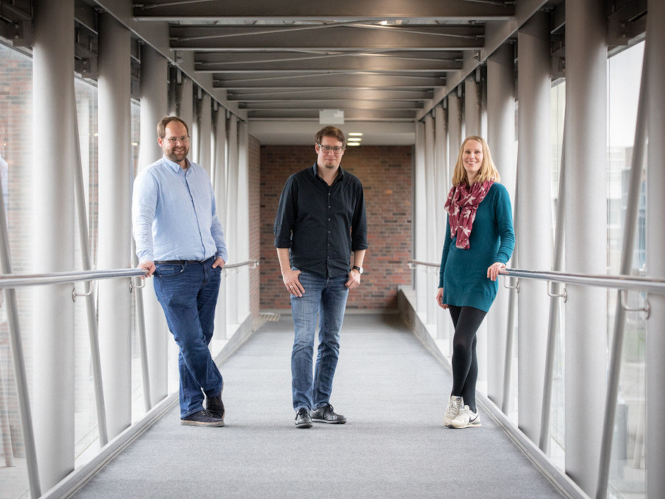 Benedikt Meyer, Torben Stührmann und Anne Nieters stehen nebeneinander