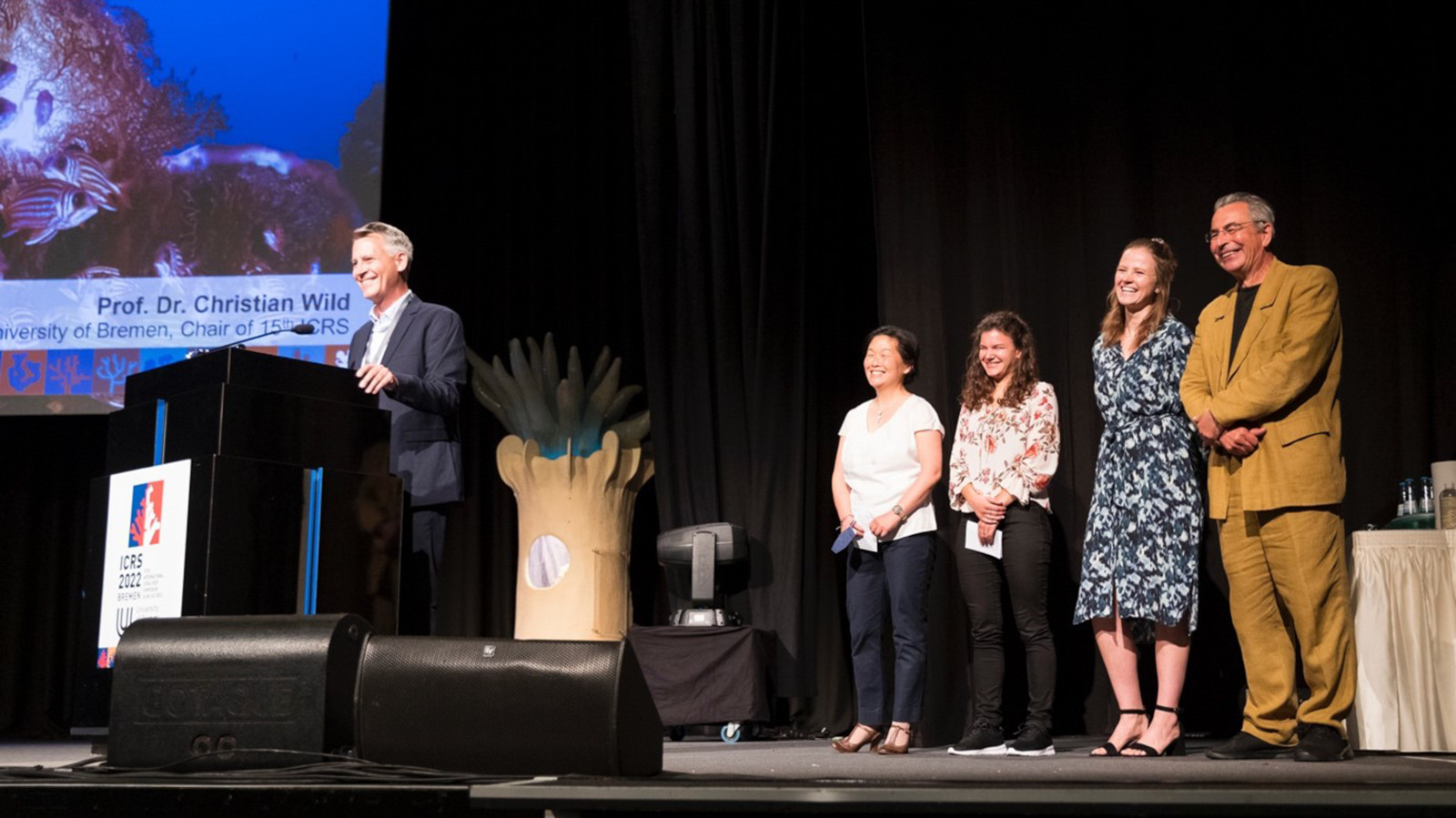 Christian Wild and his team welcome the participants of the 15th International Coral Reef Symposium in Bremen during the opening ceremony in July 2022. 