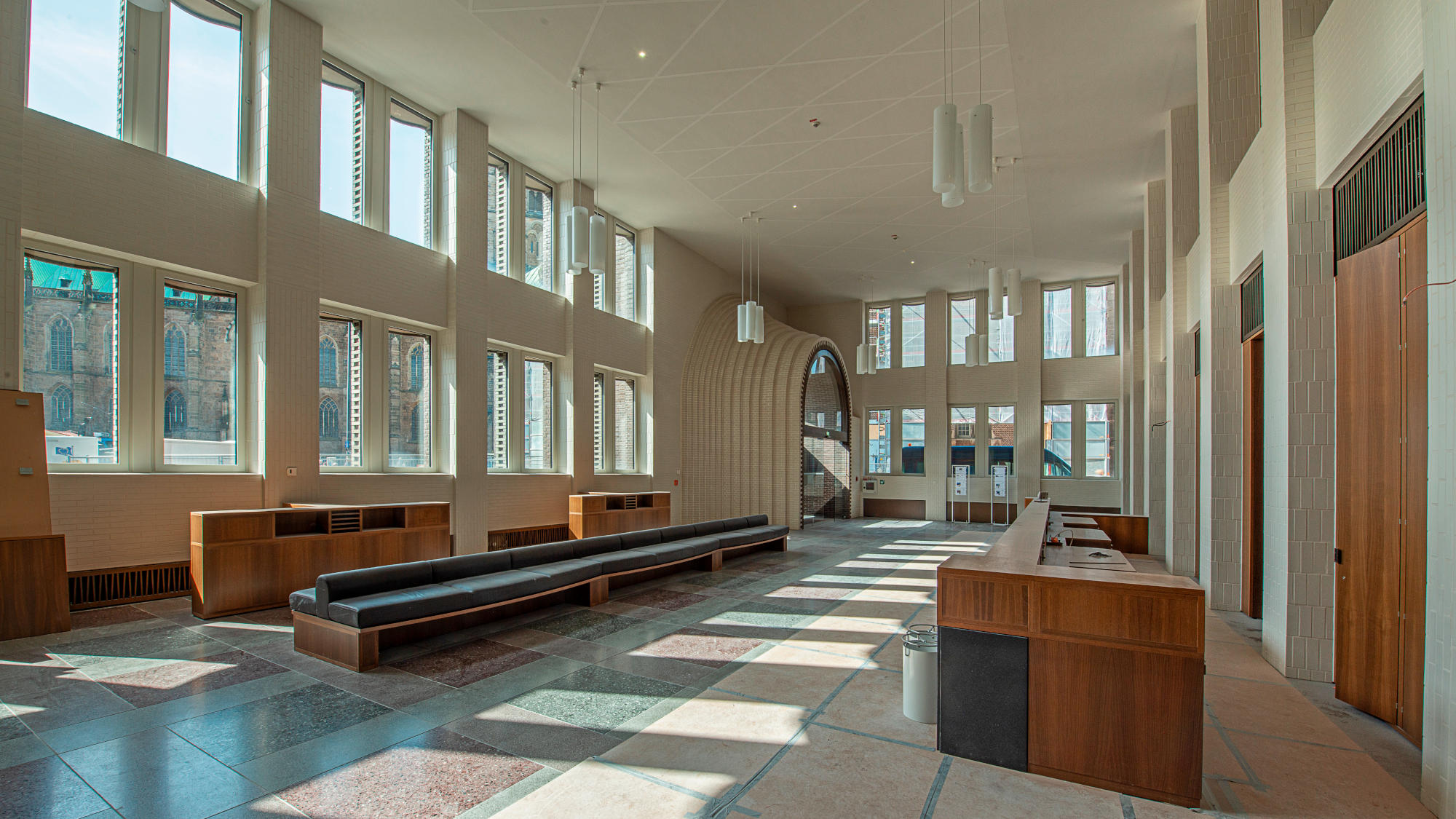 Innenansicht vom Eingang des Forums am Domshof